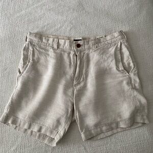 J Crew men’s white linen short 31w w/7in inseam